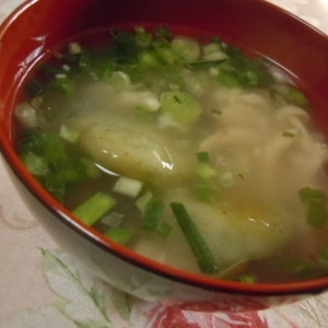 塩麹きのこdeレタスと豆腐白玉団子スープ